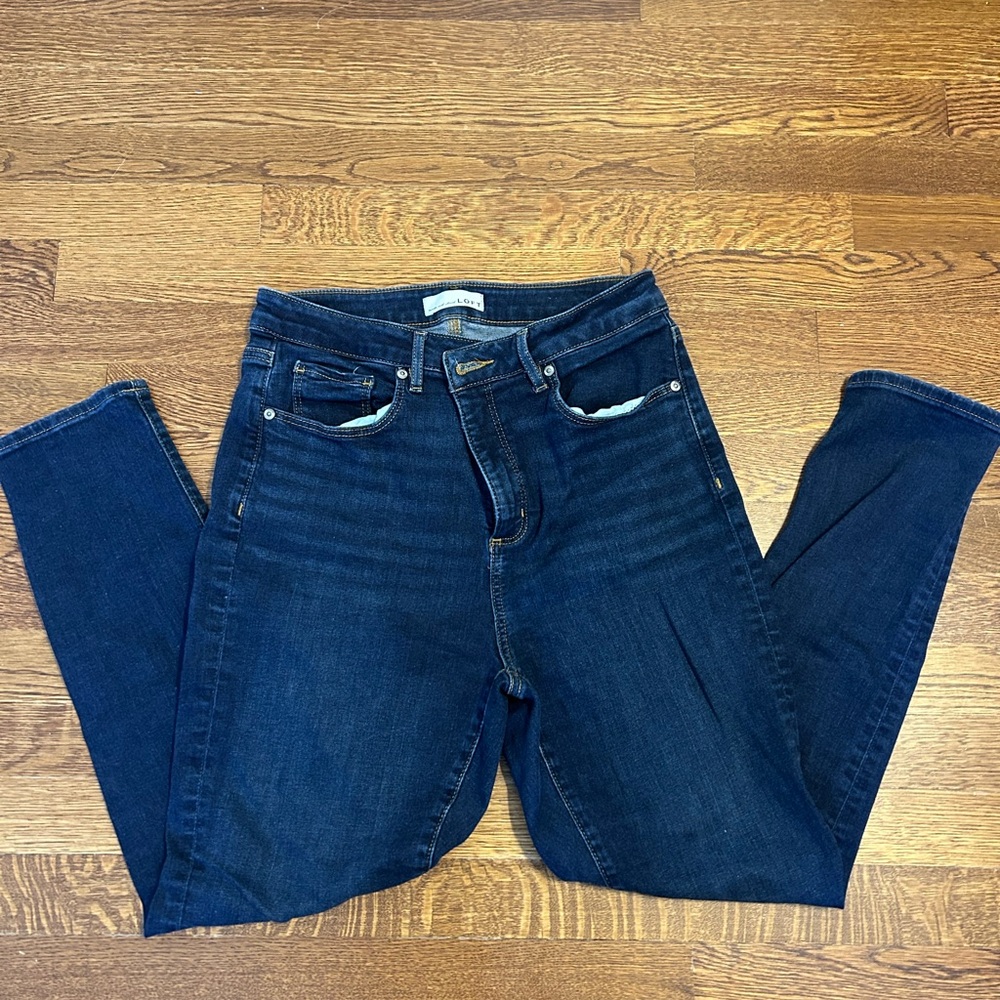 LOFT Indigo Curvy Skinny Jeans